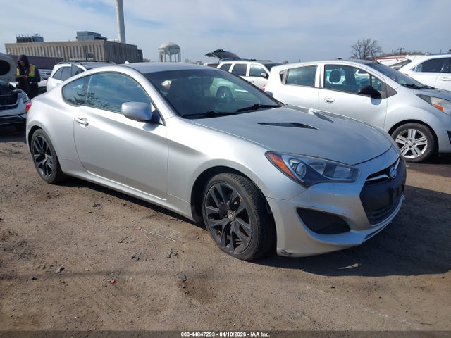 HYUNDAI GENESIS 2.0T - 1