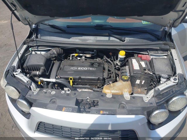 CHEVROLET SONIC LT AUTO - 10