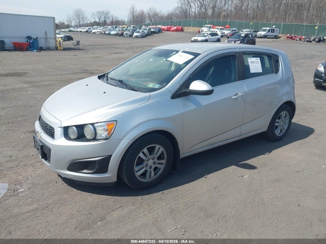 CHEVROLET SONIC LT AUTO - 2