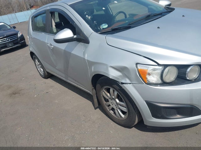 CHEVROLET SONIC LT AUTO - 6