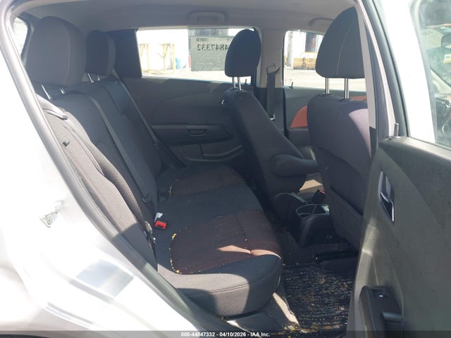 CHEVROLET SONIC LT AUTO - 8