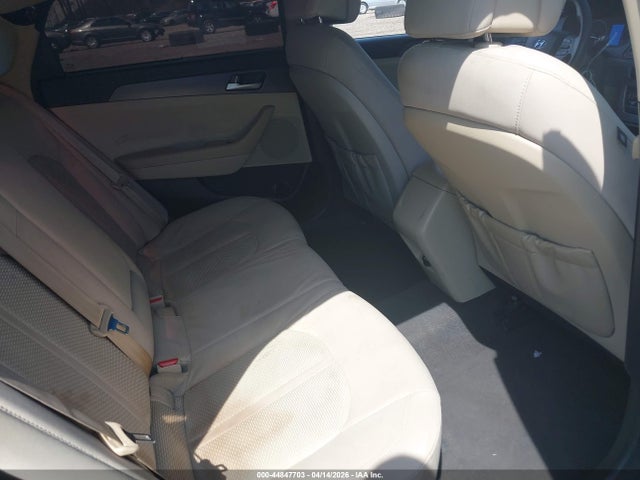 HYUNDAI SONATA SE - 8