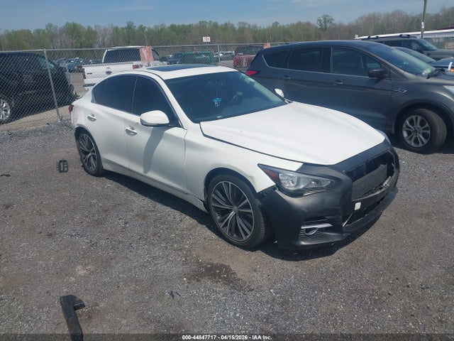 2015 INFINITI Q50 PREMIUM