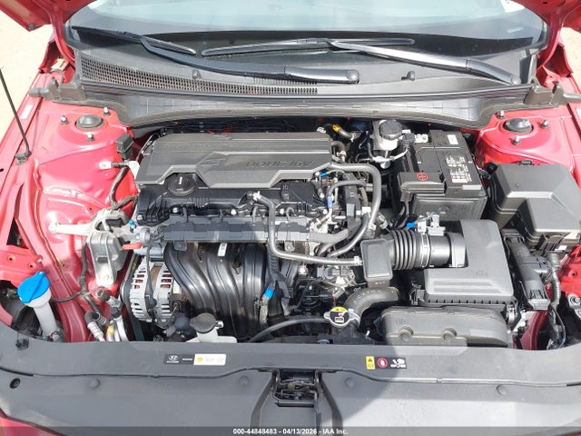 HYUNDAI ELANTRA - 10