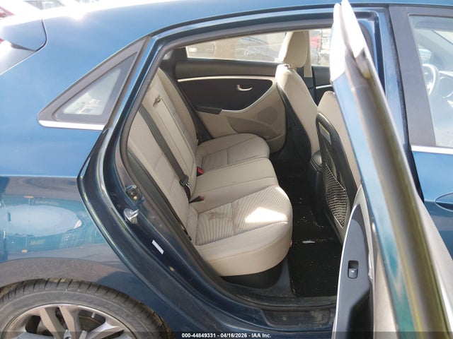 HYUNDAI ELANTRA GT - 8