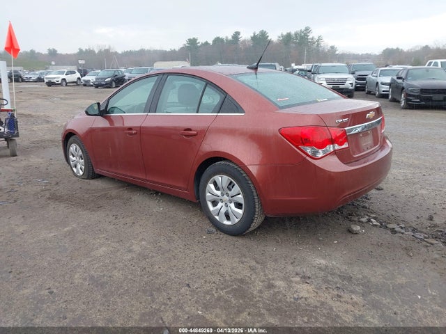 صورة 3 لـ 2012 Chevrolet CRUZE LS