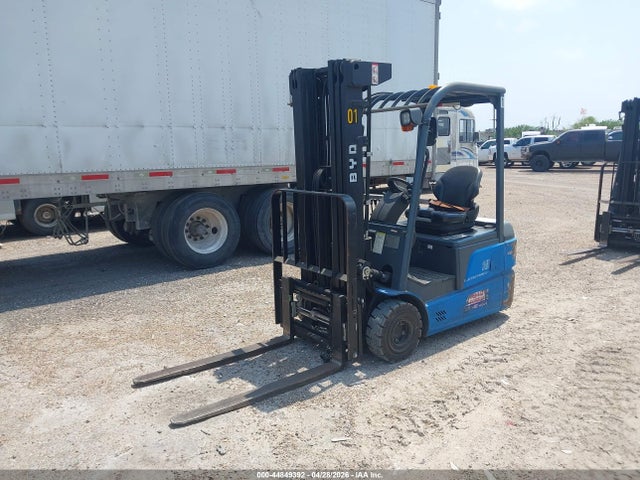2023 BYD ELECTRIC FORKLIFT 2