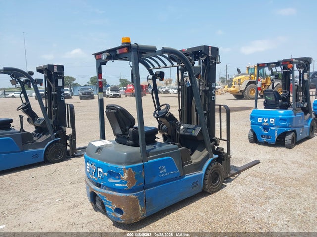 2023 BYD ELECTRIC FORKLIFT 4