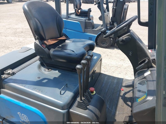 2023 BYD ELECTRIC FORKLIFT 5