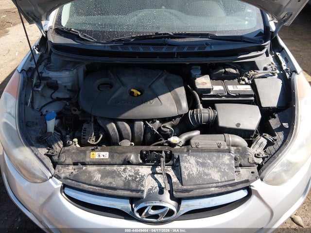 HYUNDAI ELANTRA GLS - 10