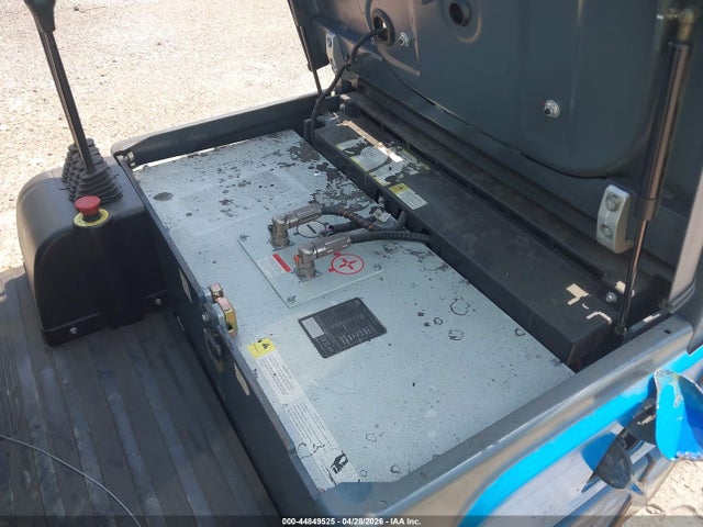 2023 BYD ELECTRIC FORKLIFT 10