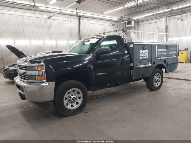 CHEVROLET SILVERADO 2500HD WT - 2