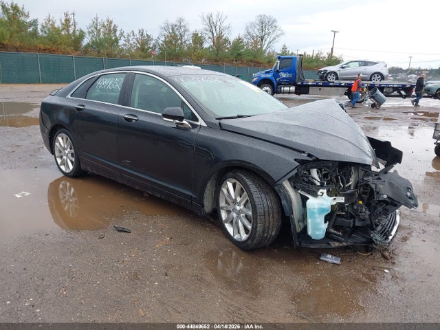 2016 LINCOLN MKZ 