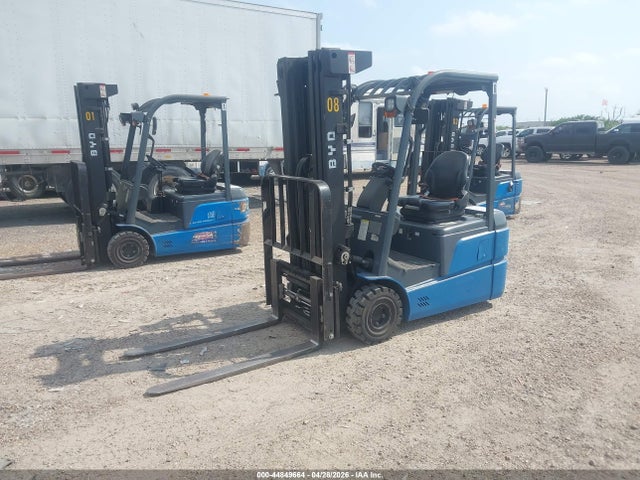 2023 BYD ELECTRIC FORKLIFT 2
