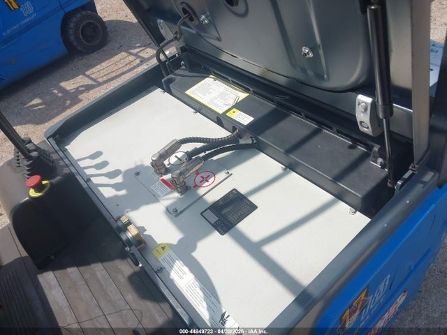 2023 BYD ELECTRIC FORKLIFT 10