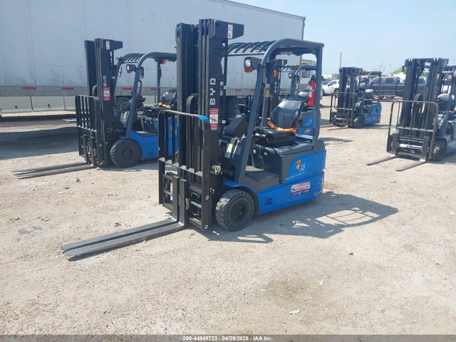 2023 BYD ELECTRIC FORKLIFT 2