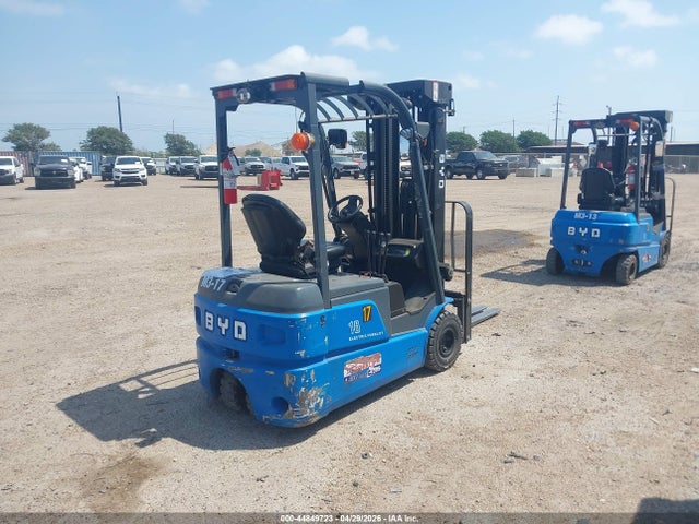2023 BYD ELECTRIC FORKLIFT 4