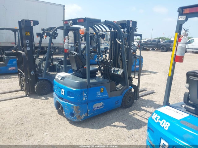 2023 BYD ELECTRIC FORKLIFT 4