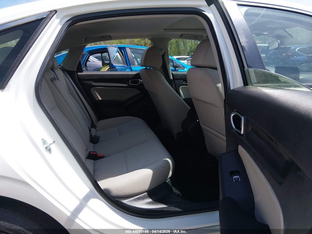 صورة 8 لـ 2022 Honda CIVIC EX