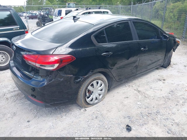 صورة 4 لـ 2017 KIA FORTE LX