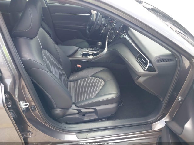 2022 Toyota CAMRY SE 照片 5
