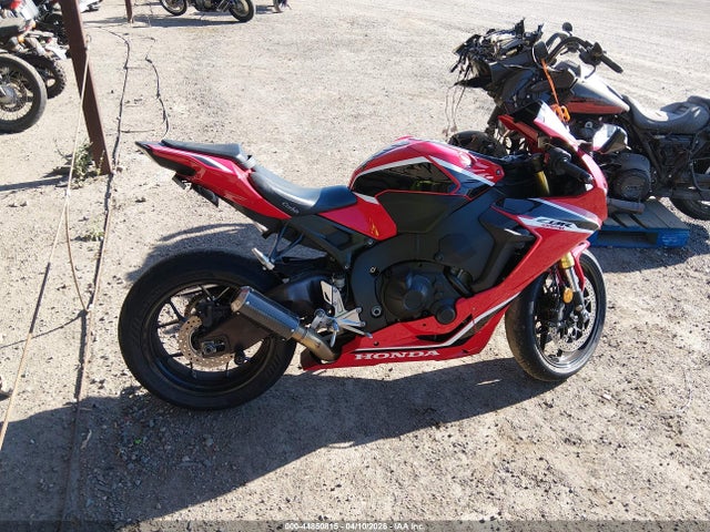 2018 HONDA CBR1000 RR 12