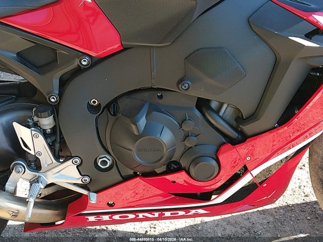 2018 HONDA CBR1000 RR 8