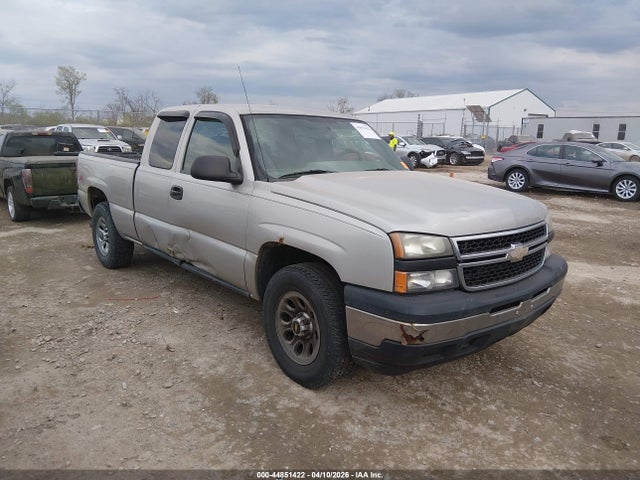 CHEVROLET SILVERADO 1500 CLASSIC LS - 1