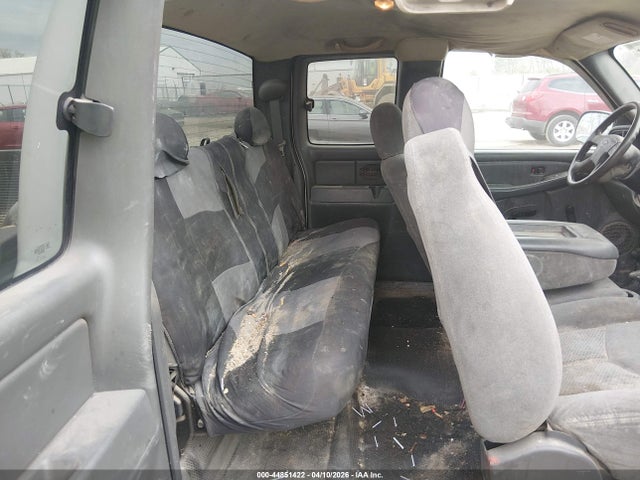 CHEVROLET SILVERADO 1500 CLASSIC LS - 8