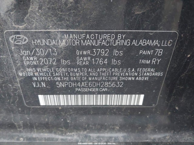 HYUNDAI ELANTRA LIMITED - 9