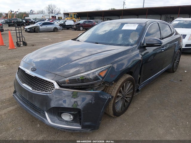KIA CADENZA PREMIUM - 2