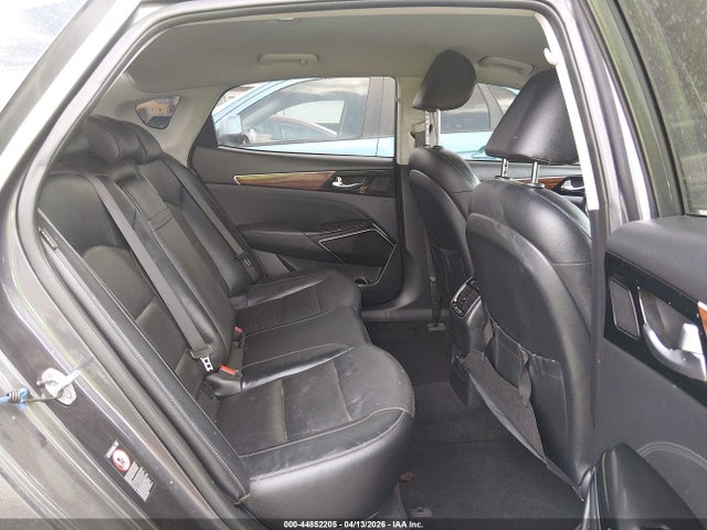 KIA CADENZA PREMIUM - 8