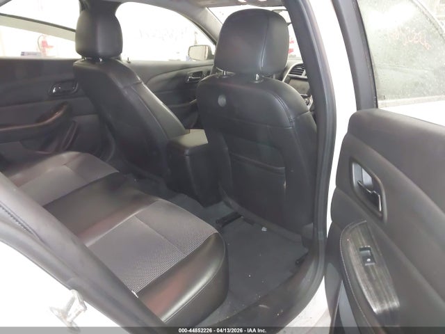 CHEVROLET MALIBU 1LT - 8