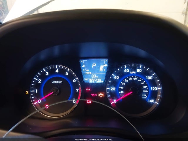 HYUNDAI ACCENT SE - 7