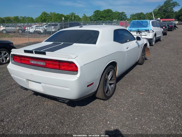 صورة 4 لـ 2014 Dodge CHALLENGER R/T 100TH ANNIVERSARY APPEARANCE GROUP