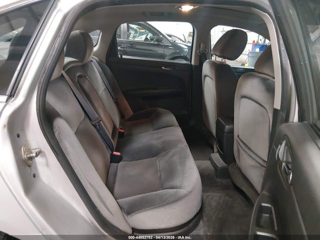 CHEVROLET IMPALA - 8