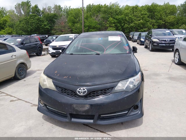 TOYOTA CAMRY - 6