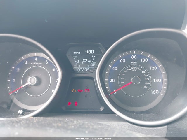 HYUNDAI ELANTRA SE - 7