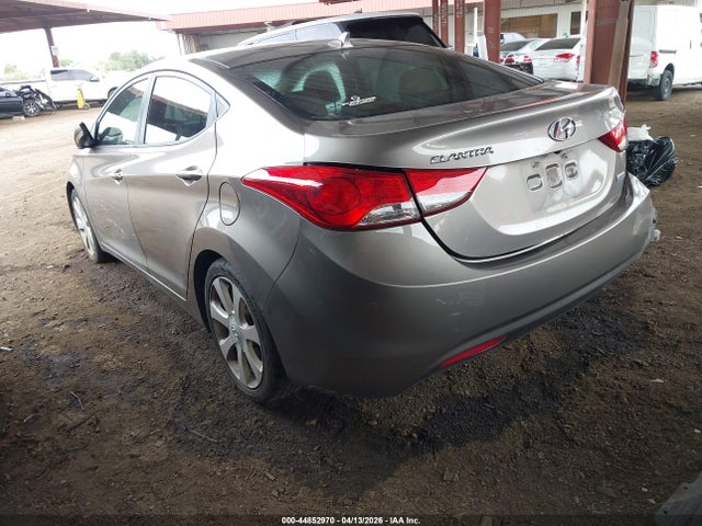 HYUNDAI ELANTRA LIMITED - 3
