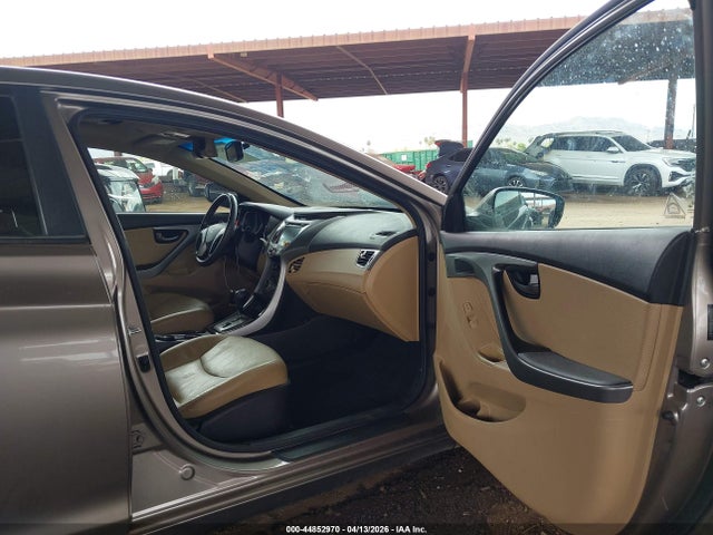 HYUNDAI ELANTRA LIMITED - 5