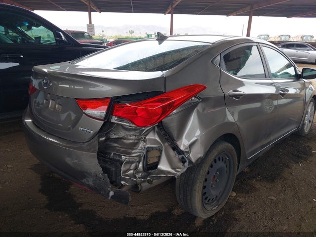 HYUNDAI ELANTRA LIMITED - 6