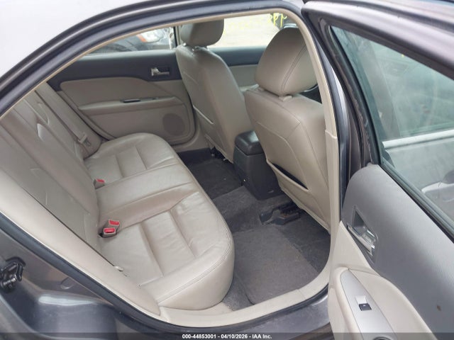FORD FUSION SEL - 8