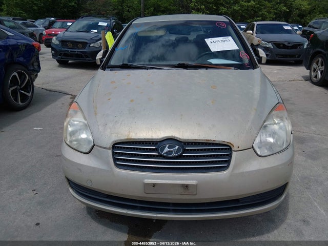 HYUNDAI ACCENT GLS - 6