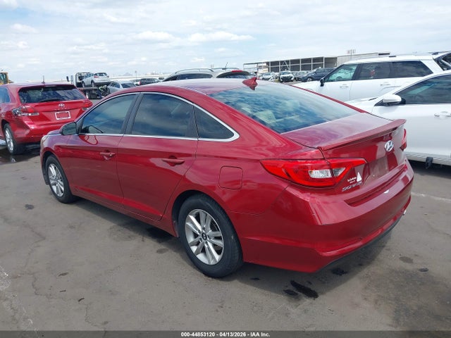 HYUNDAI SONATA SE - 3