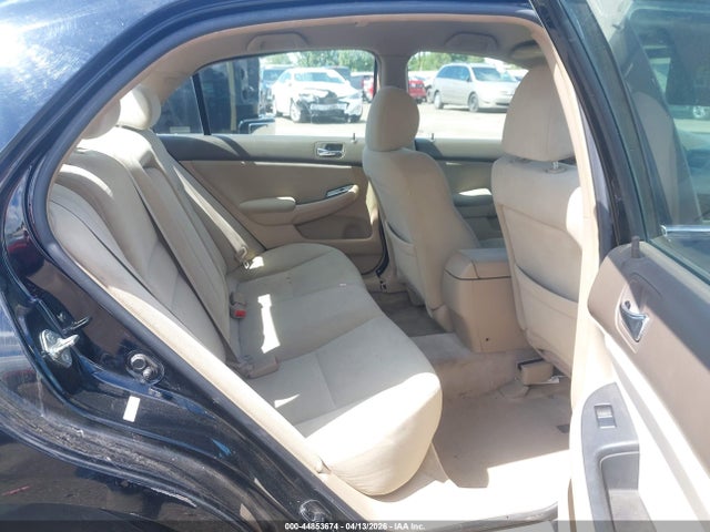 HONDA ACCORD 2.4 LX - 8