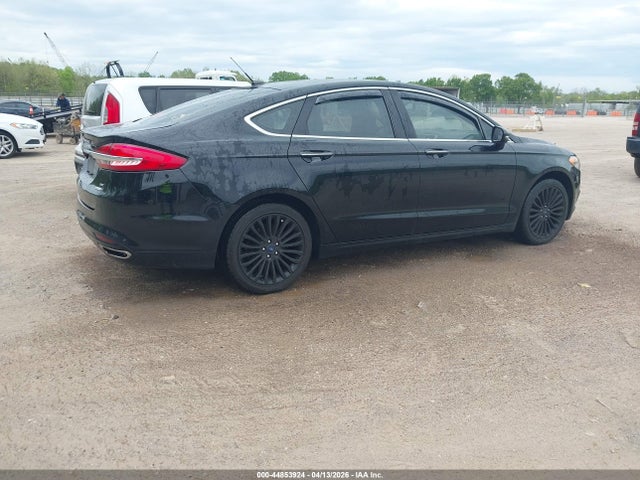 FORD FUSION SE - 4