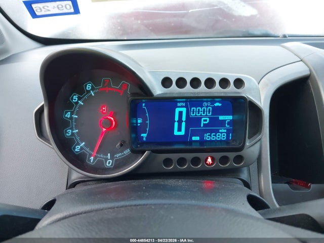 CHEVROLET SONIC LT AUTO - 7