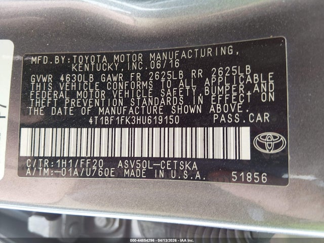 2017 TOYOTA CAMRY SE 9