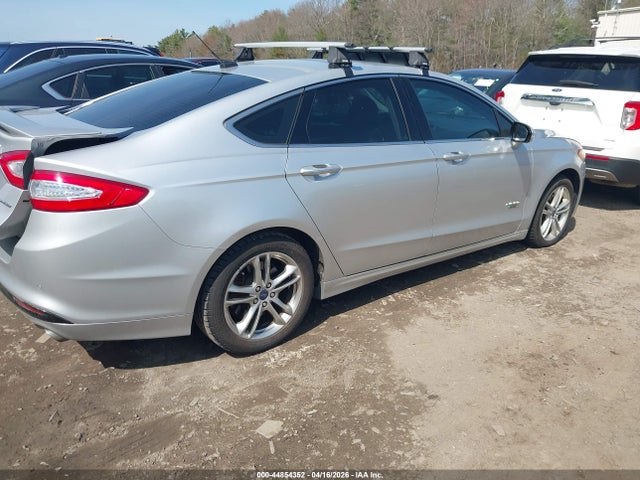 FORD FUSION ENERGI TITANIUM - 4