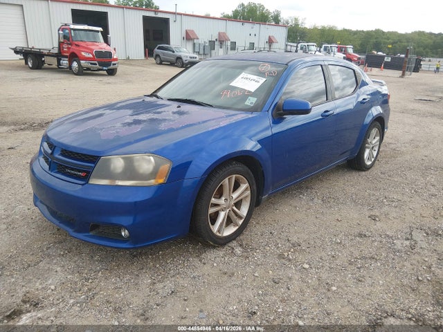 DODGE AVENGER SXT - 2